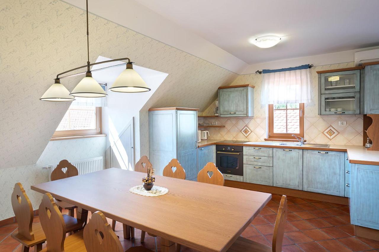 Apartments Tourist Farm Matijovc ゴレンスカ地方 エクステリア 写真